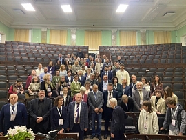 В Санкт-Петербурге открылась конференция памяти Дмитрия Савинова