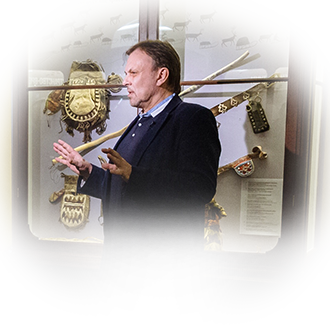 Экскурсия по выставке «Кочевники Арктики: искусство движения»